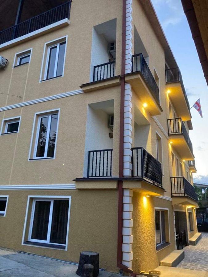 Telav Holl Hotel Telavi Eksteriør billede